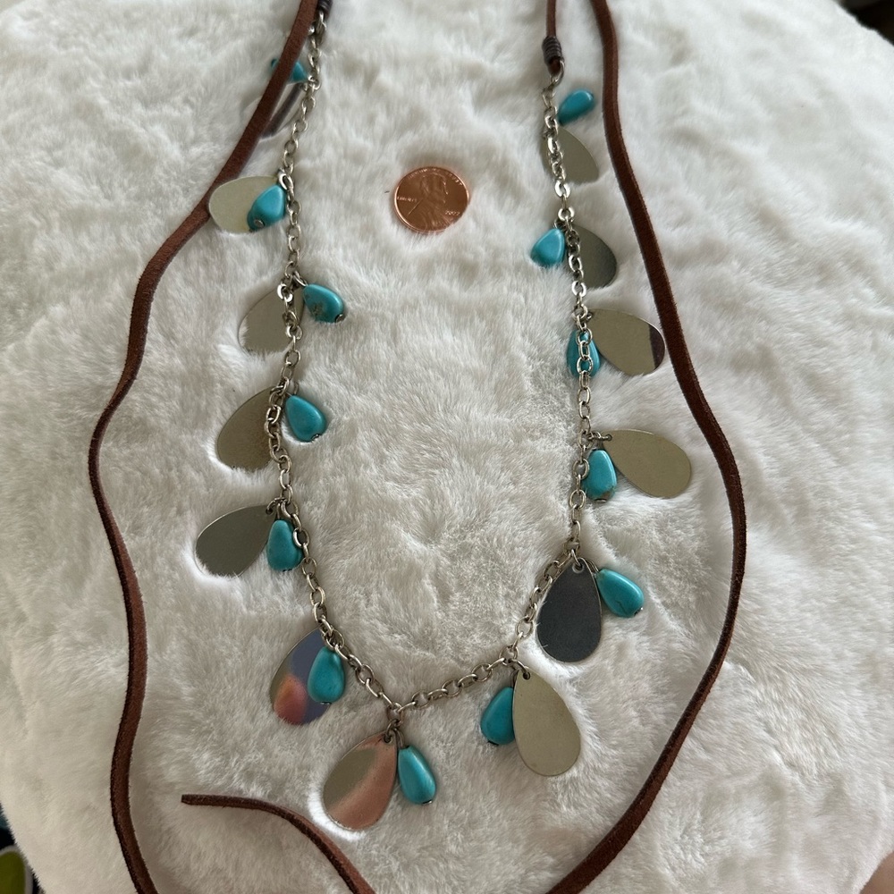 PLUNDER Isa necklace